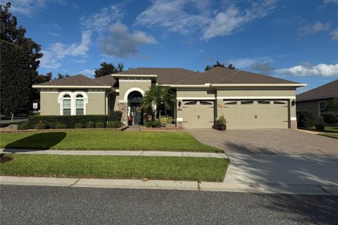 Casa en venta en Groveland, Florida, 4 dormitorios, 263.94 m2 № 1903744 - foto 1