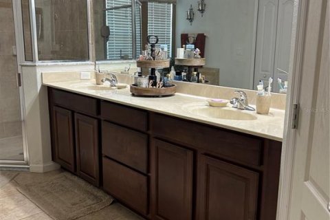 Casa en venta en Groveland, Florida, 4 dormitorios, 263.94 m2 № 1903744 - foto 19