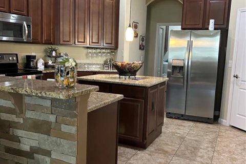 Casa en venta en Groveland, Florida, 4 dormitorios, 263.94 m2 № 1903744 - foto 4