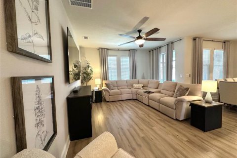 Villa ou maison à vendre à Davenport, Floride: 4 chambres, 189.8 m2 № 1808916 - photo 13