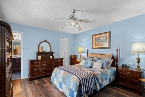 House in Sunrise, Florida 2 bedrooms, 119.57 sq.m. № 1844052 - photo 9