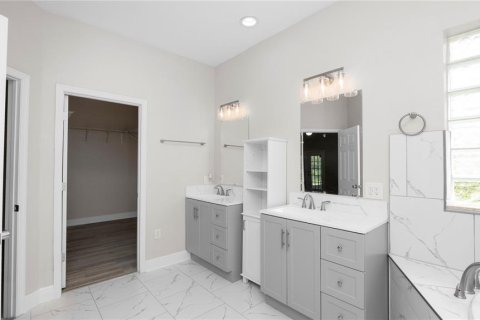 Casa en venta en Winter Haven, Florida, 3 dormitorios, 192.96 m2 № 2156890 - foto 27
