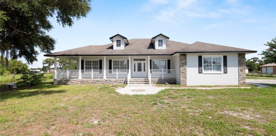 Casa en Winter Haven, Florida 3 dormitorios, 192.96 m2 № 2156890