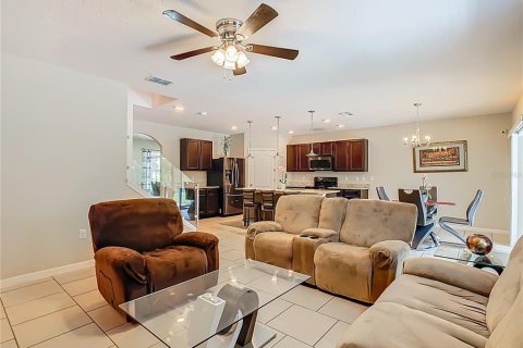 Casa en venta en Davenport, Florida, 5 dormitorios, 250.46 m2 № 1787929 - foto 27