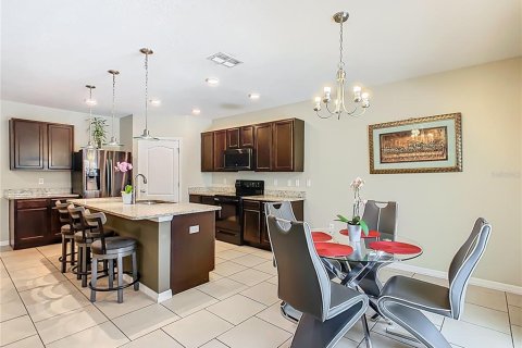 Casa en venta en Davenport, Florida, 5 dormitorios, 250.46 m2 № 1787929 - foto 23