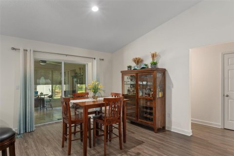 House in Homosassa, Florida 2 bedrooms, 128.76 sq.m. № 1917676 - photo 7