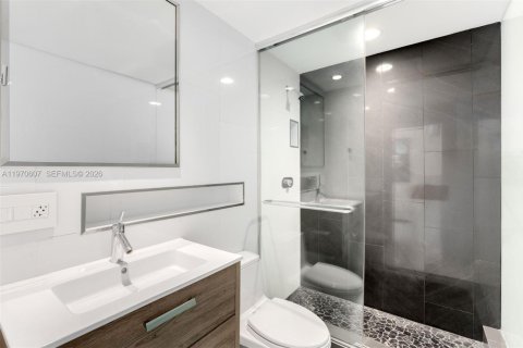 Снять в аренду виллу или дом в Майами, Флорида 3 спальни, 171.87м2, № 2031320 - фото 29