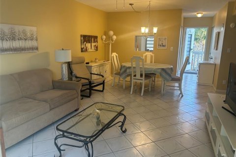 Copropriété à vendre à Lauderhill, Floride: 2 chambres, 80.82 m2 № 2147025 - photo 9