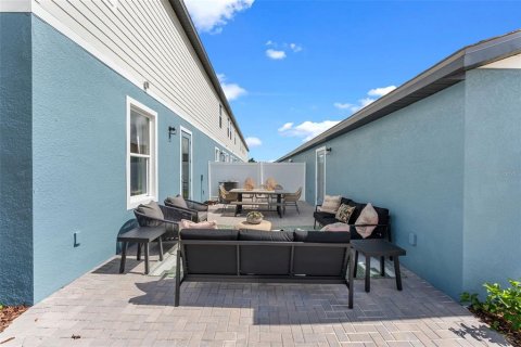 Townhouse in Apopka, Florida 4 bedrooms, 164.81 sq.m. № 1885500 - photo 10