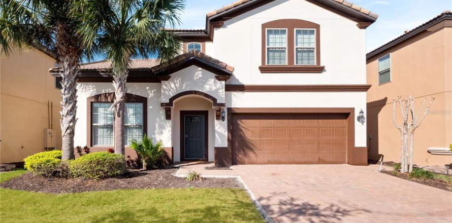 Villa ou maison à Kissimmee, Floride 8 chambres, 375.42 m2 № 1815719