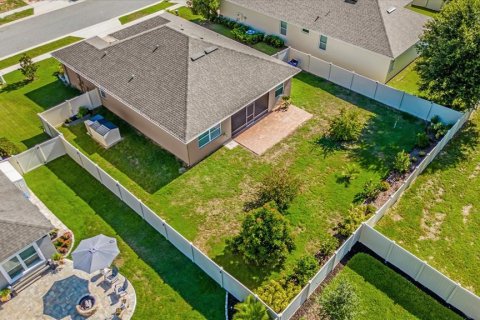 House in Howey-in-the-Hills, Florida 3 bedrooms, 153.47 sq.m. № 1885700 - photo 25