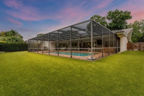 Casa en venta en Tampa, Florida, 4 dormitorios, 240.99 m2 № 1570444 - foto 6