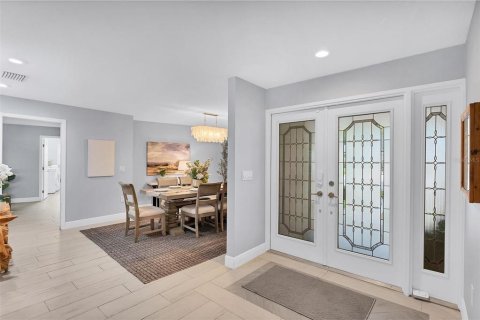 Casa en venta en Tampa, Florida, 4 dormitorios, 240.99 m2 № 1570444 - foto 10