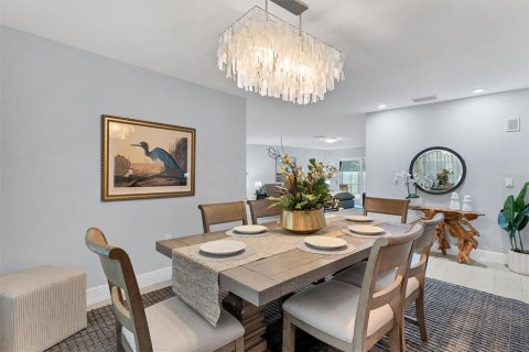 Casa en venta en Tampa, Florida, 4 dormitorios, 240.99 m2 № 1570444 - foto 13