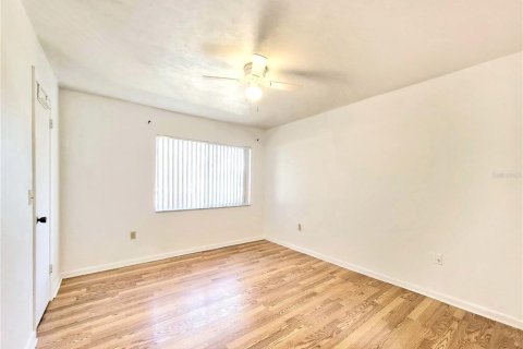 Condominio en venta en Gainesville, Florida, 2 dormitorios, 93 m2 № 1566548 - foto 19