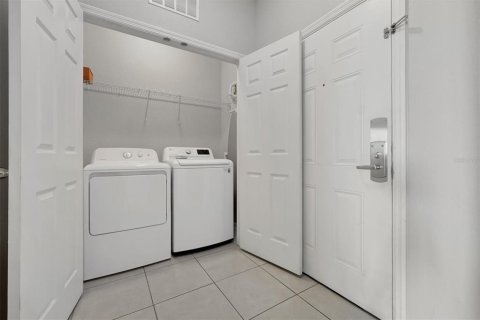 Copropriété à vendre à Orlando, Floride: 2 chambres, 103.31 m2 № 2323177 - photo 24