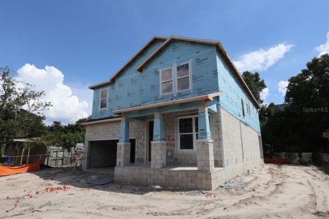 Villa ou maison à vendre à Tampa, Floride: 4 chambres, 276.29 m2 № 2312927 - photo 2