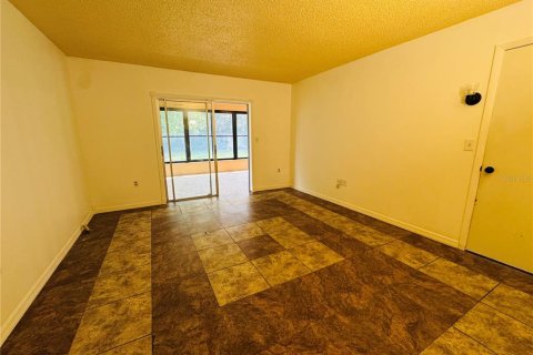 House in Spring Hill, Florida 2 bedrooms, 102.66 sq.m. № 1869734 - photo 15