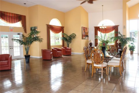 Copropriété à louer à Pembroke Pines, Floride: 1 chambre, 68.65 m2 № 1828875 - photo 17