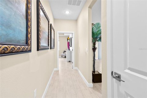 House in Palm Coast, Florida 4 bedrooms, 214.23 sq.m. № 1900884 - photo 6