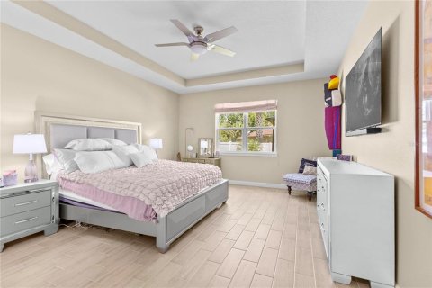 House in Palm Coast, Florida 4 bedrooms, 214.23 sq.m. № 1900884 - photo 13