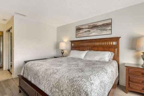 Copropriété à vendre à Bradenton, Floride: 2 chambres, 109.07 m2 № 1747336 - photo 15