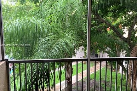 Condo in Doral, Florida, 1 bedroom  № 2065029 - photo 18