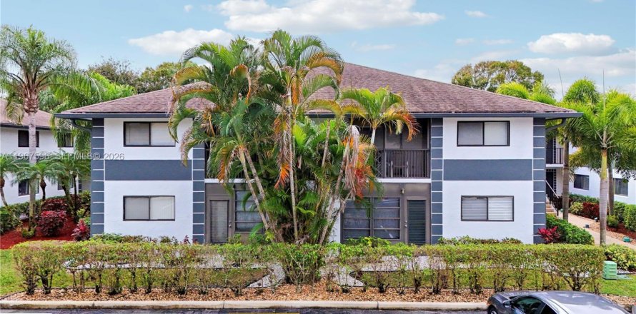 Condo in Delray Beach, Florida, 2 bedrooms  № 2029701