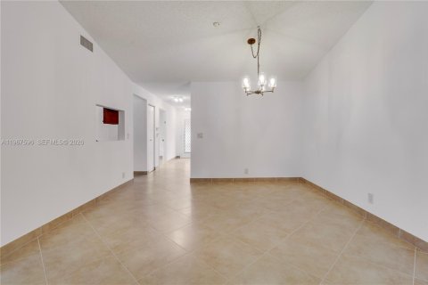 Condo in Delray Beach, Florida, 2 bedrooms  № 2029701 - photo 17