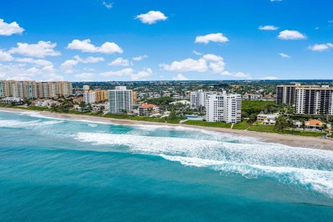 Copropriété à louer à Highland Beach, Floride: 3 chambres, 209.12 m2 № 1068101 - photo 1