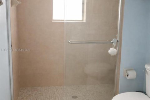 Casa en venta en Homestead, Florida, 4 dormitorios, 175.03 m2 № 2033787 - foto 30