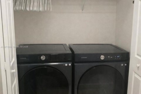 Casa en venta en Homestead, Florida, 4 dormitorios, 175.03 m2 № 2033787 - foto 19