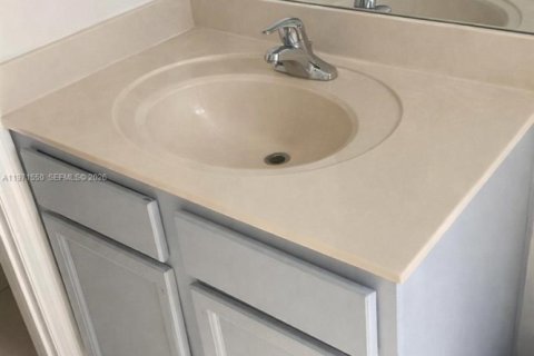 Casa en venta en Homestead, Florida, 4 dormitorios, 175.03 m2 № 2033787 - foto 16