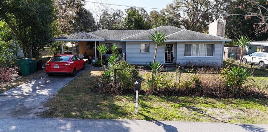 Casa en Eustis, Florida 3 dormitorios, 120.77 m2 № 1791373
