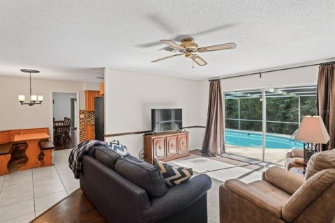 House in Hudson, Florida 3 bedrooms, 179.21 sq.m. № 1313447 - photo 21