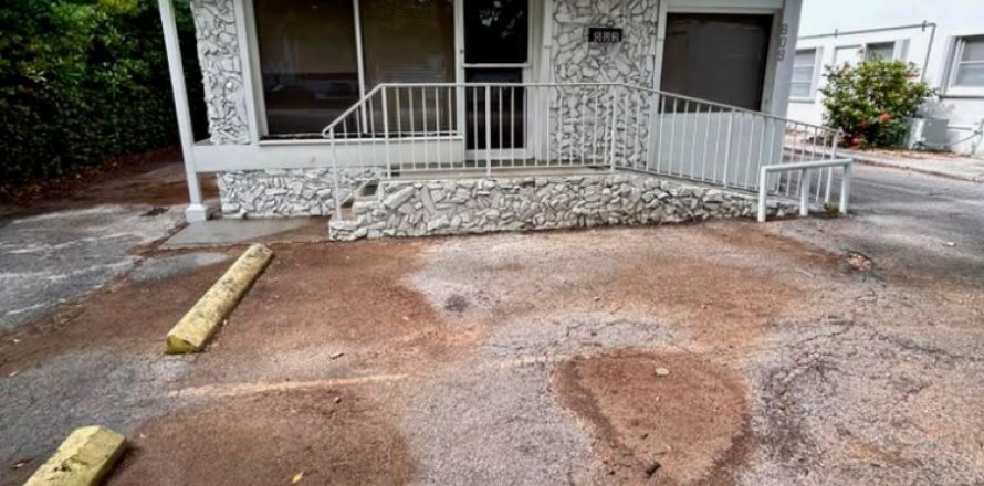 Casa en Fort Lauderdale, Florida 5 dormitorios, 148.55 m2 № 2083851