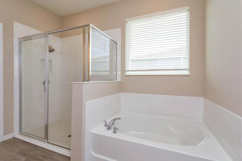 House in Winter Garden, Florida 4 bedrooms, 195.75 sq.m. № 1524658 - photo 15
