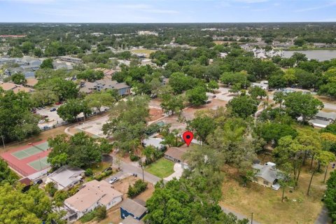 House in Tampa, Florida 4 bedrooms, 137.12 sq.m. № 1683090 - photo 30