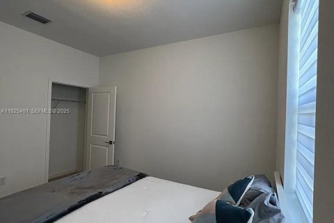 Touwnhouse à louer à Florida City, Floride: 3 chambres, 140.47 m2 № 1984405 - photo 15