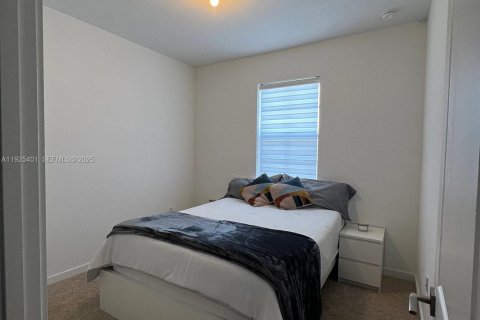 Touwnhouse à louer à Florida City, Floride: 3 chambres, 140.47 m2 № 1984405 - photo 6