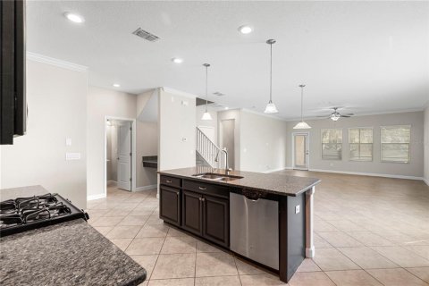 Casa en venta en Land O' Lakes, Florida, 5 dormitorios, 350.52 m2 № 2196590 - foto 10