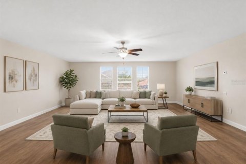 Casa en venta en Land O' Lakes, Florida, 5 dormitorios, 350.52 m2 № 2196590 - foto 25