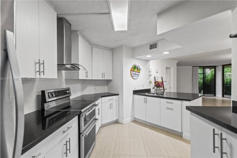 Condominio en alquiler en Plantation, Florida, 3 dormitorios, 102.19 m2 № 2021810 - foto 6