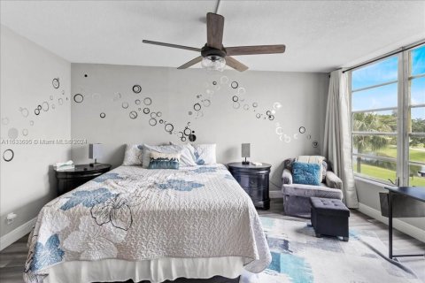 Condo in Pompano Beach, Florida, 3 bedrooms  № 1695089 - photo 10