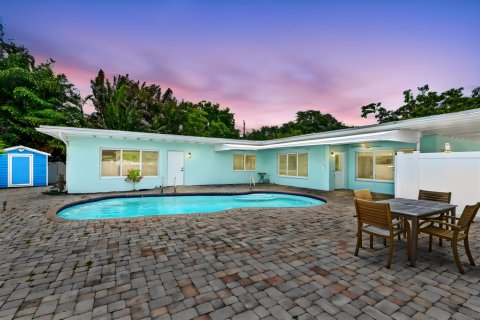 Casa en venta en Wilton Manors, Florida, 3 dormitorios, 157.93 m2 № 2077816 - foto 3