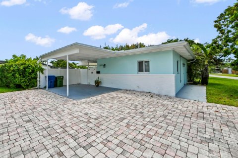 Casa en Wilton Manors, Florida 3 dormitorios, 157.93 m2 № 2077816