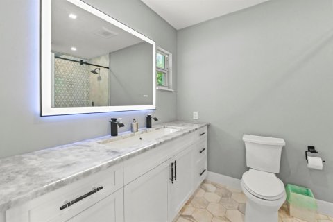 Casa en venta en Wilton Manors, Florida, 3 dormitorios, 157.93 m2 № 2077816 - foto 20