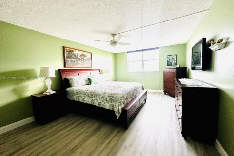 Condominio en alquiler en Hollywood, Florida, 2 dormitorios, 128.21 m2 № 1466254 - foto 10