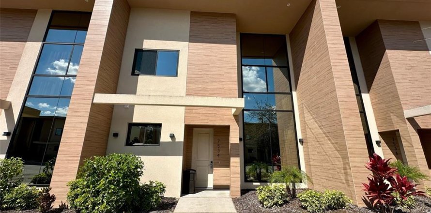 Townhouse in Kissimmee, Florida 3 bedrooms, 203.92 sq.m. № 1510658
