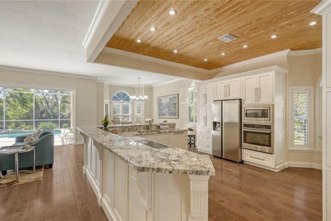 Villa ou maison à vendre à Sarasota, Floride: 2 chambres, 196.02 m2 № 1590984 - photo 8
